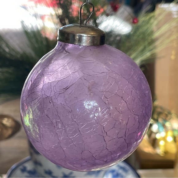 COPY - Vintage Crackled Glass Ornament - Picture 5 of 8